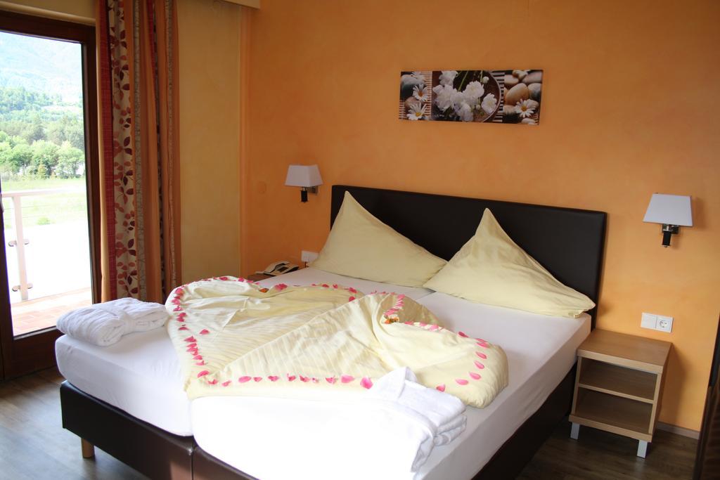 Vitalhotel Sonnblick Villach Værelse billede